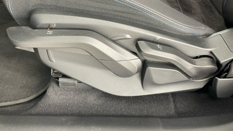 BMW 2 Series 225e xDrive M Sport 5dr DCT [Tech Plus Pack] Hatchback